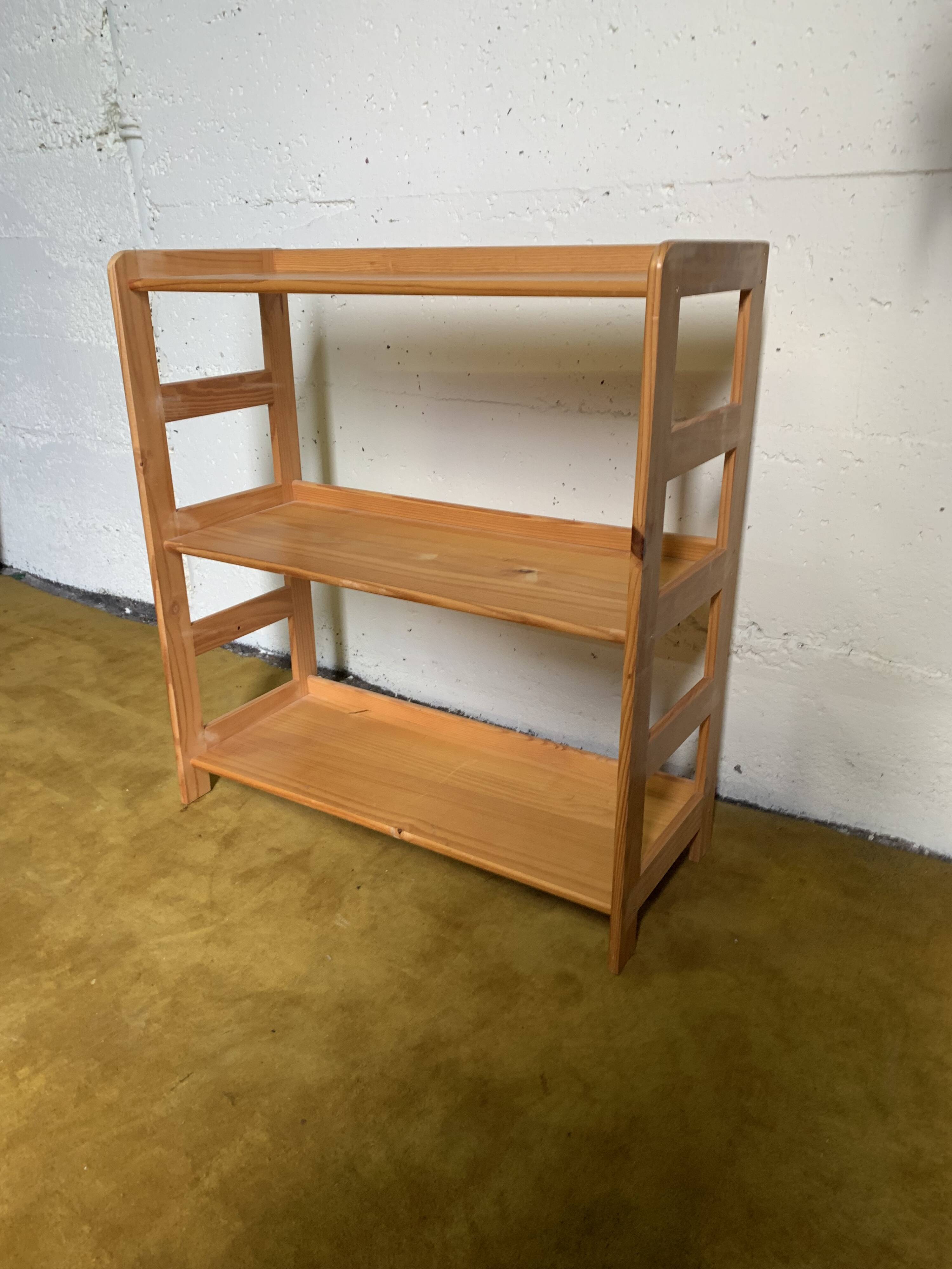 Bookshelf in pine An80