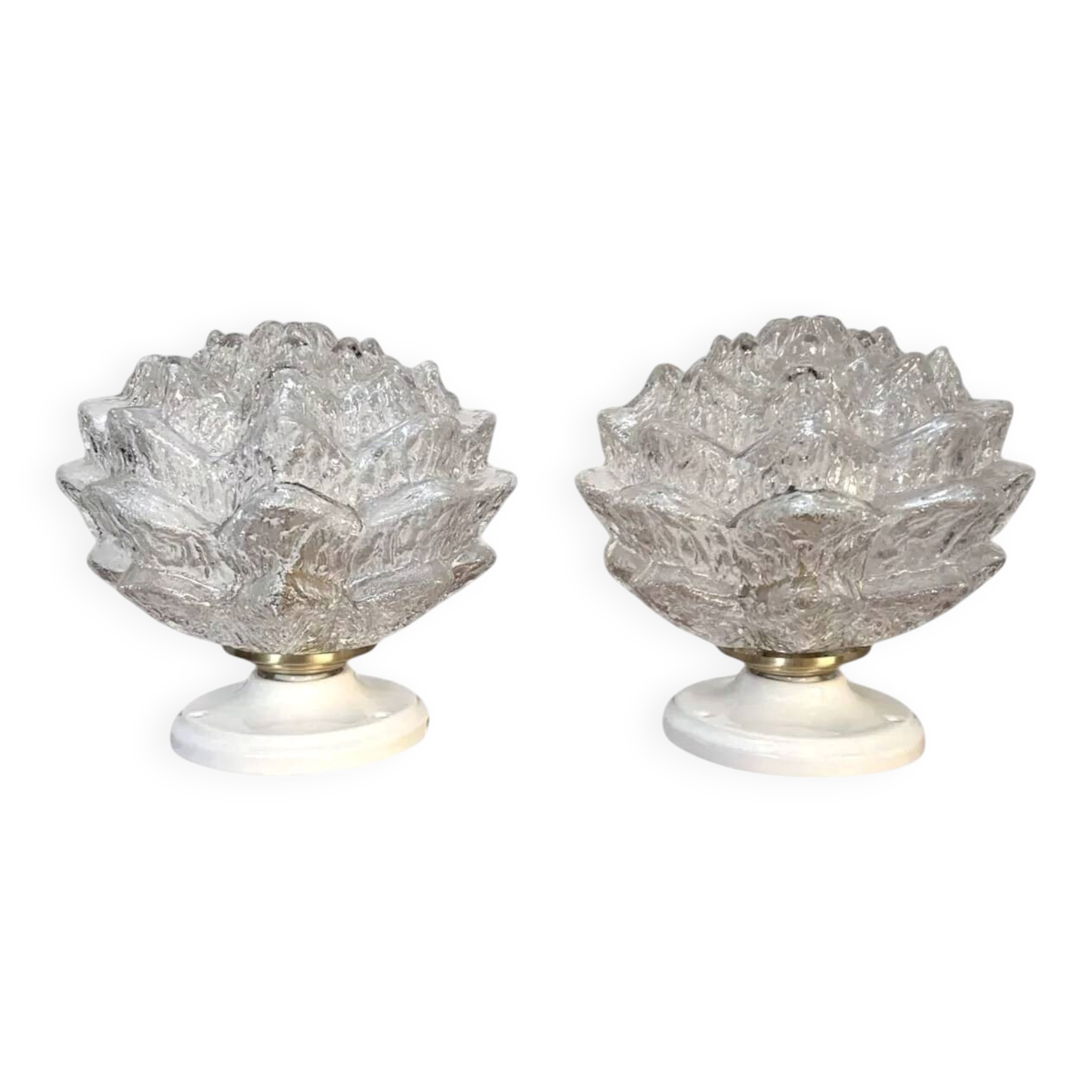 Pair of wall sconces in glass flower shape