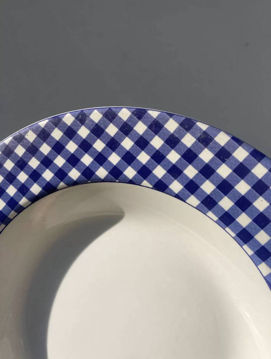 12 Quadrifoglio blue checkered soup plates