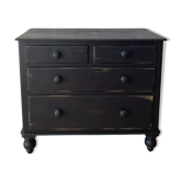 English chest of drawers