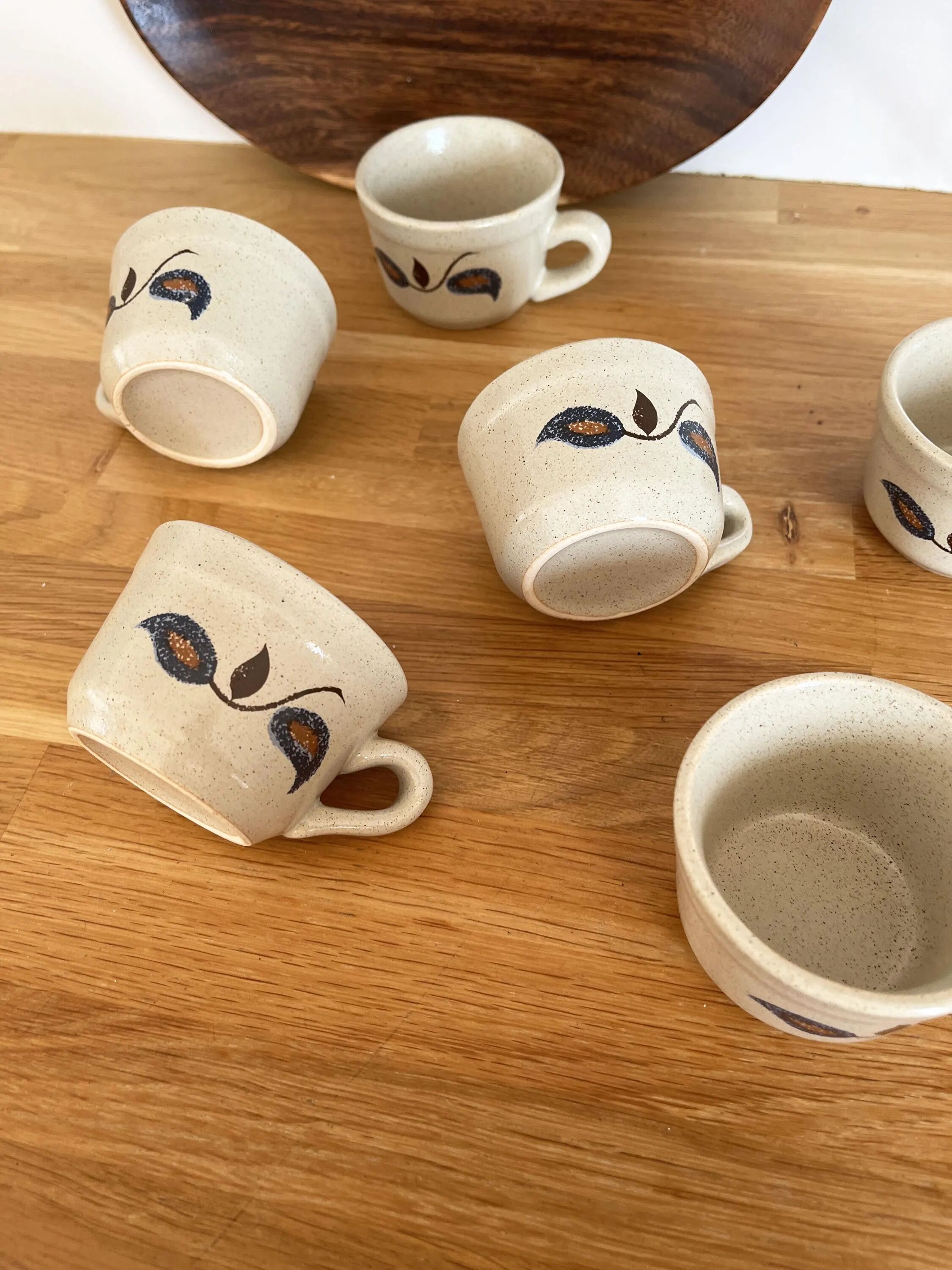 Set of 6 stoneware coffee cups from the 1970s.