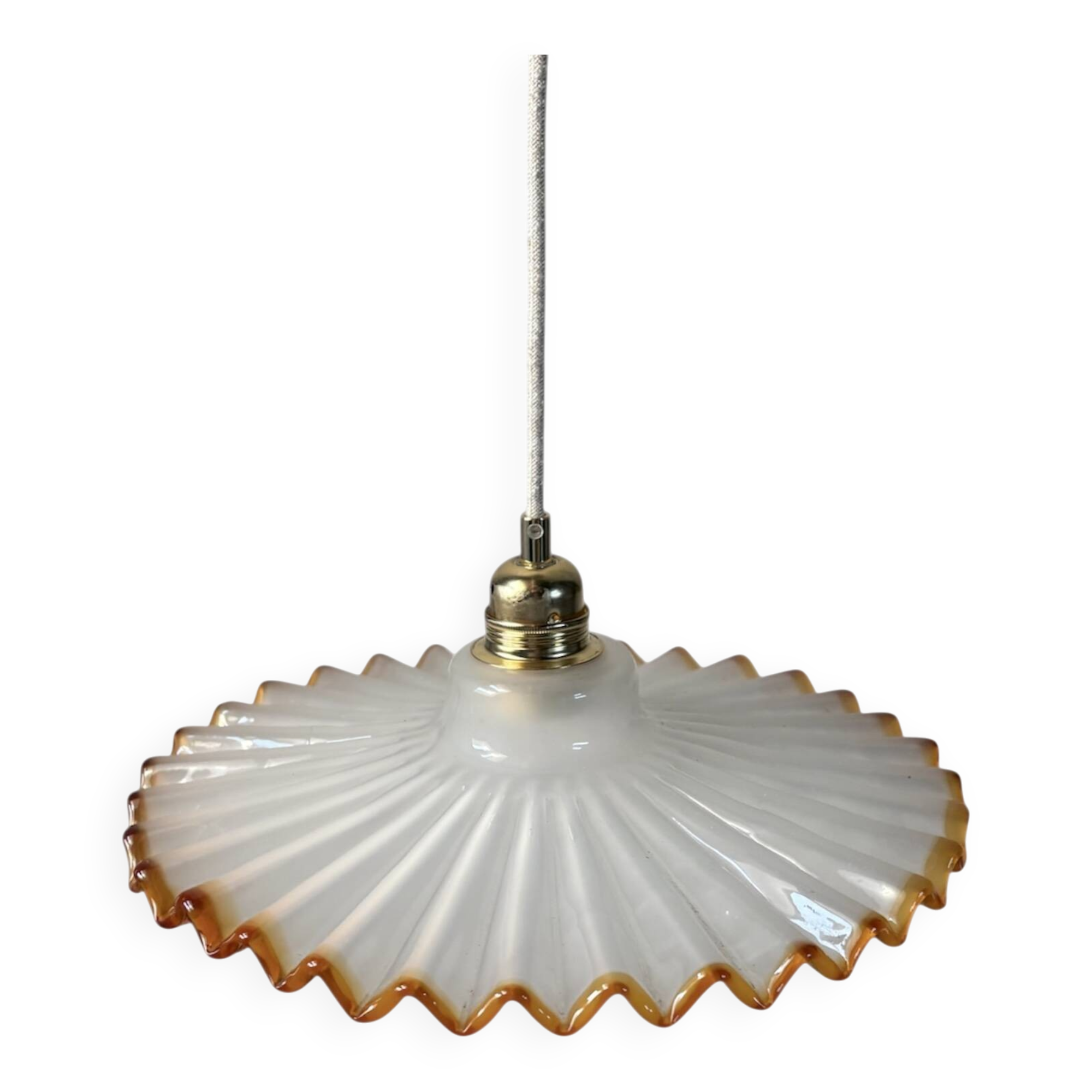 Vintage serrated pendant light