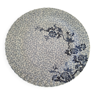 Round antique plate by Johnson Brothers in the Blue Lotus pattern.