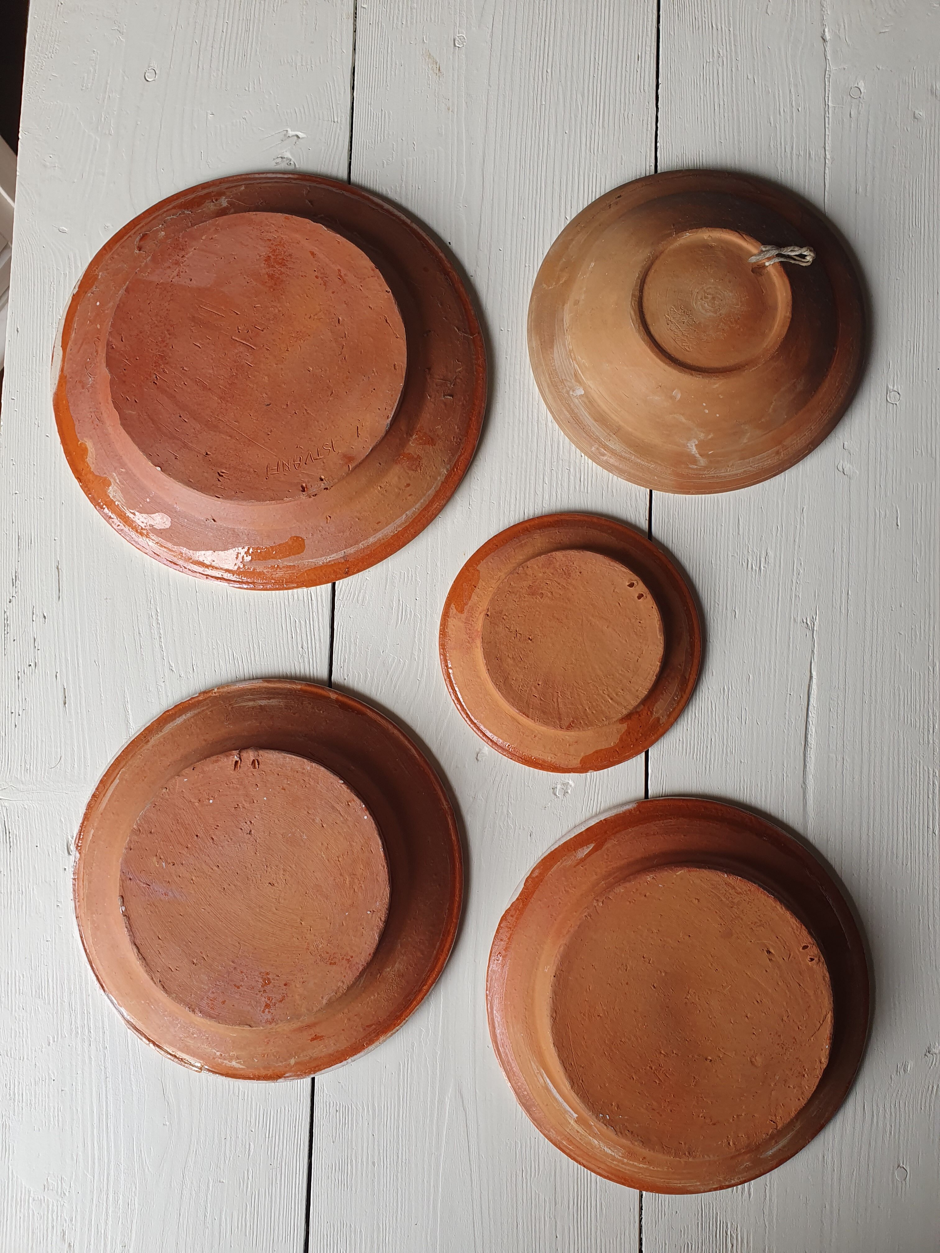 5 assiettes céramique artisanales Roumanie slave bohème oiseau table ou murales