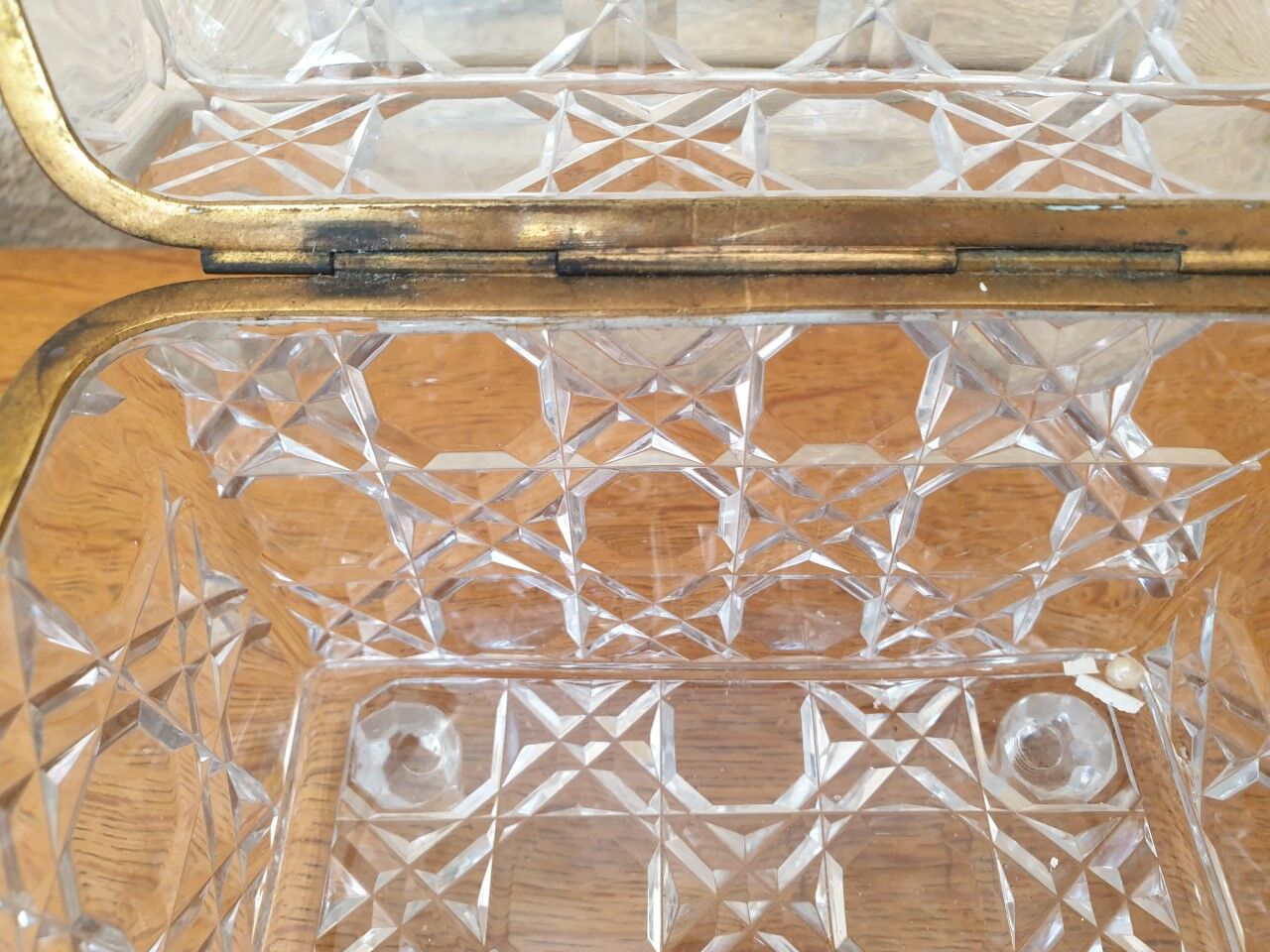 Nineteenth century cut crystal box box