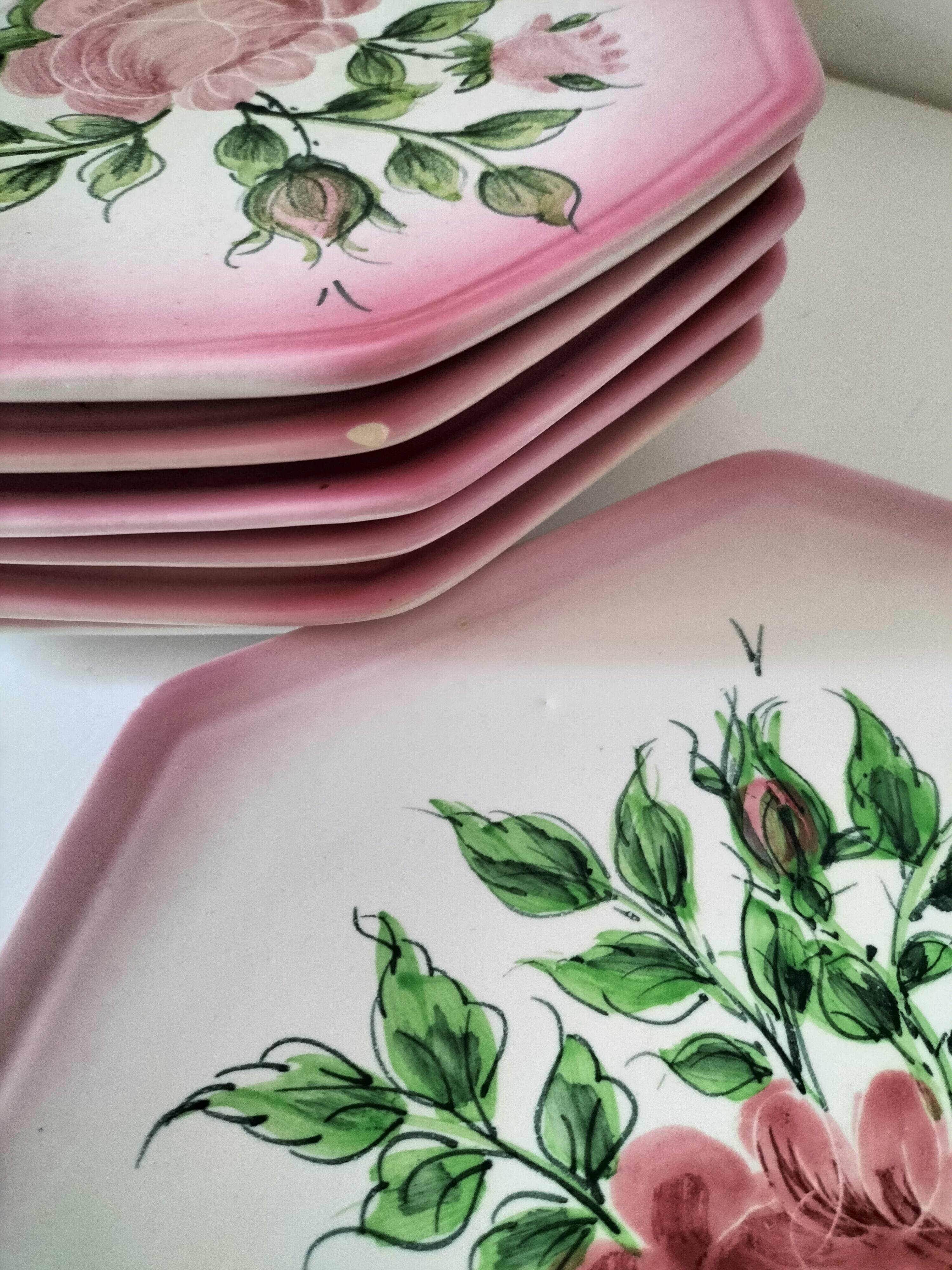 dessert plates and serving dish in earthenware – hand-painted decoration