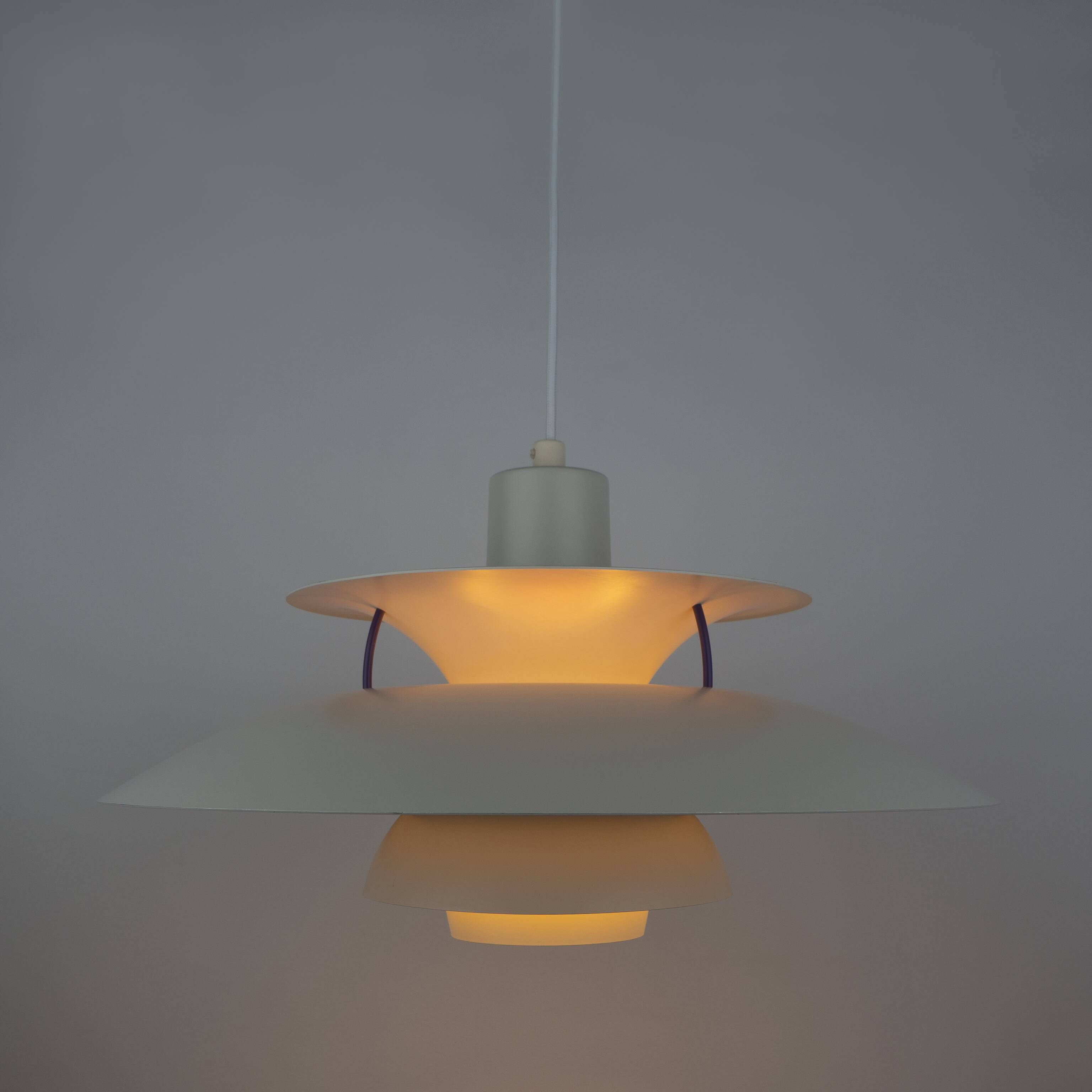 Suspension vintage danoise PH 5 par Poul Henningsen, Louis Poulsen, 1958
