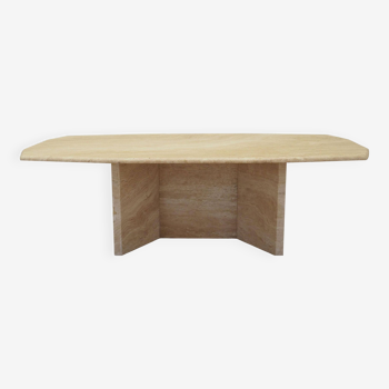 Table basse en pierre, design danois, années 1970, production : Danemark