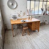 Bureau pin suédois style aperldoon 1970