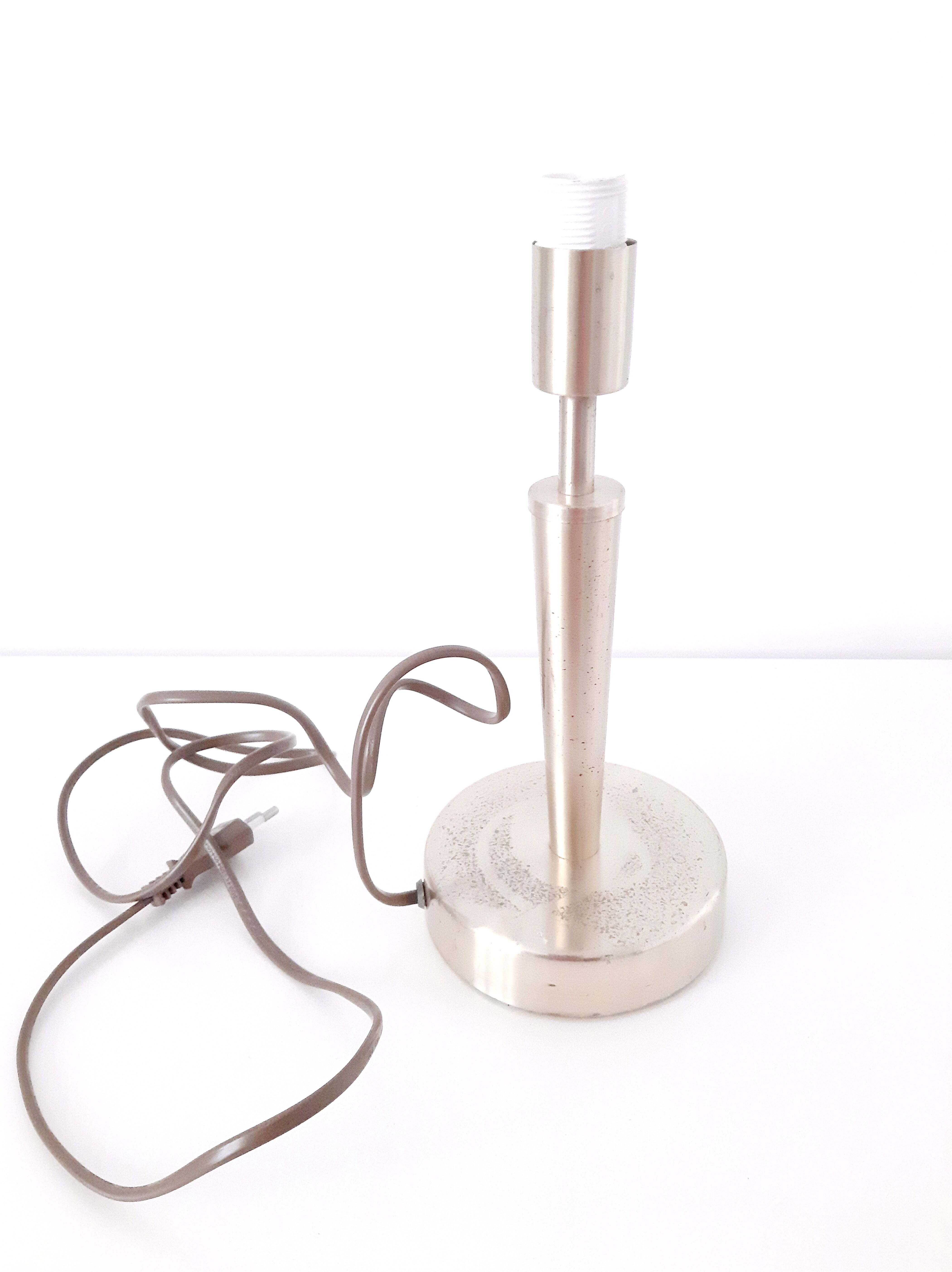 Foot golden metal bedside lamp