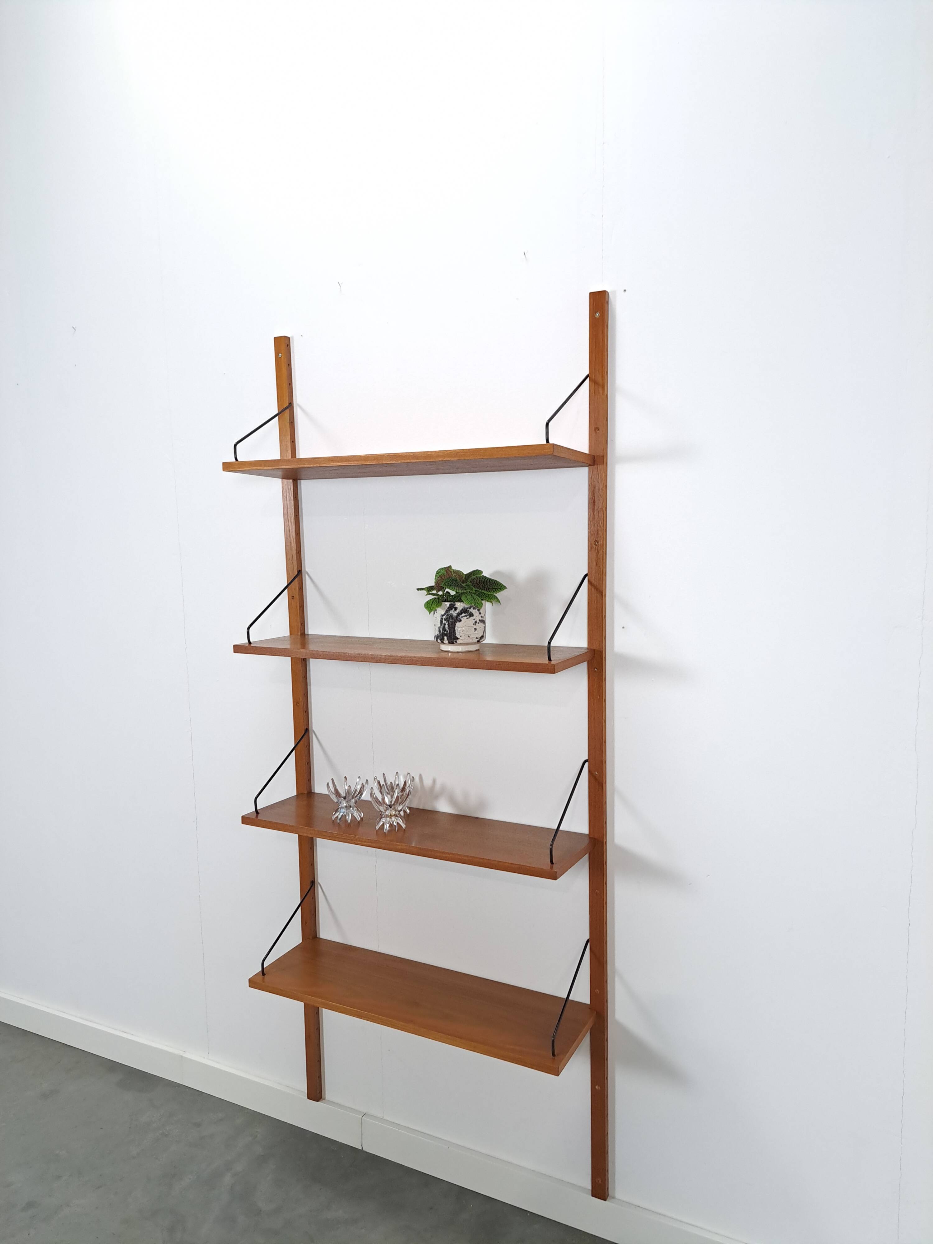 Modulair Deens Royal systeem Poul Cadovius CADO teak