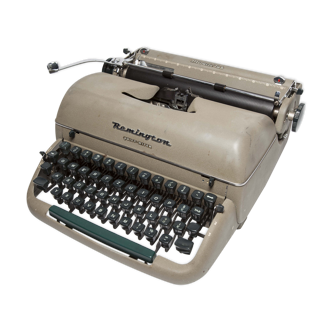 Typewriter Remington Quiet Riter Miracle tab