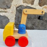 Wooden articulated truck toy
