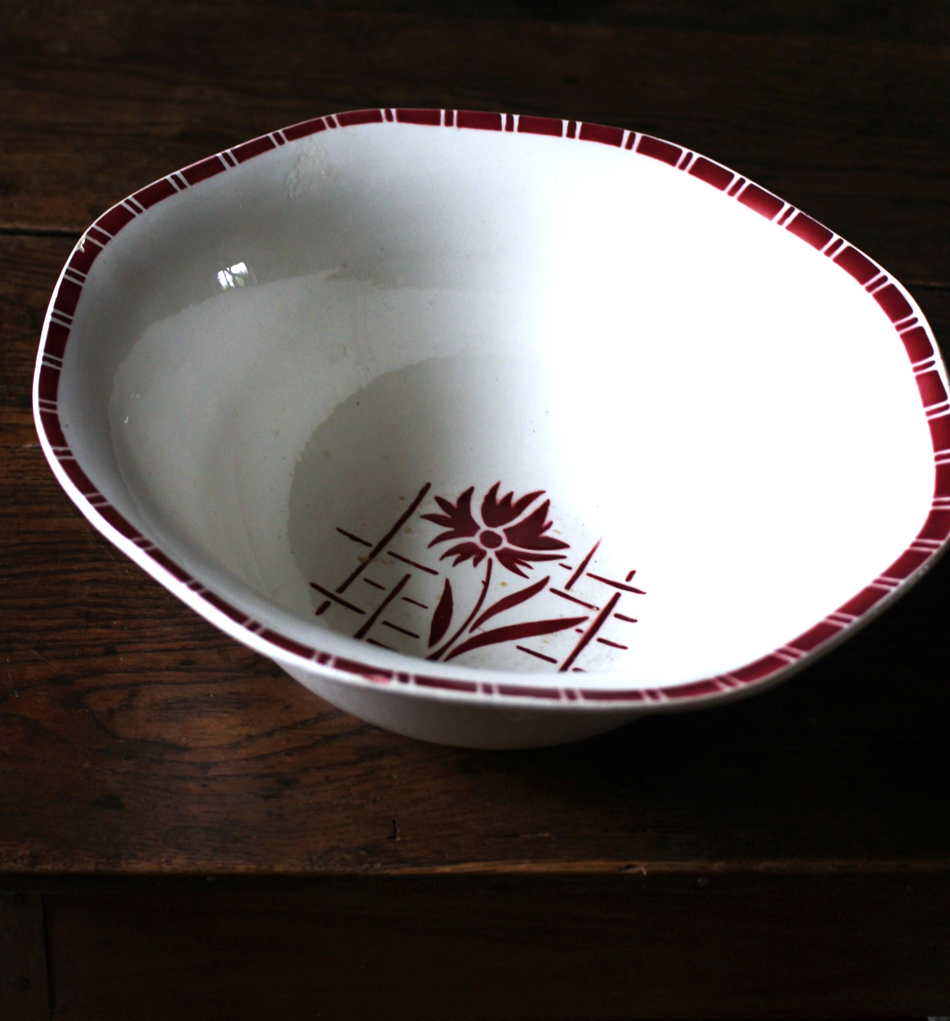Salad bowl Sylvia Digoin Sarreguemines red flower Art Deco