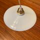 Suspension vintage en opaline blanche