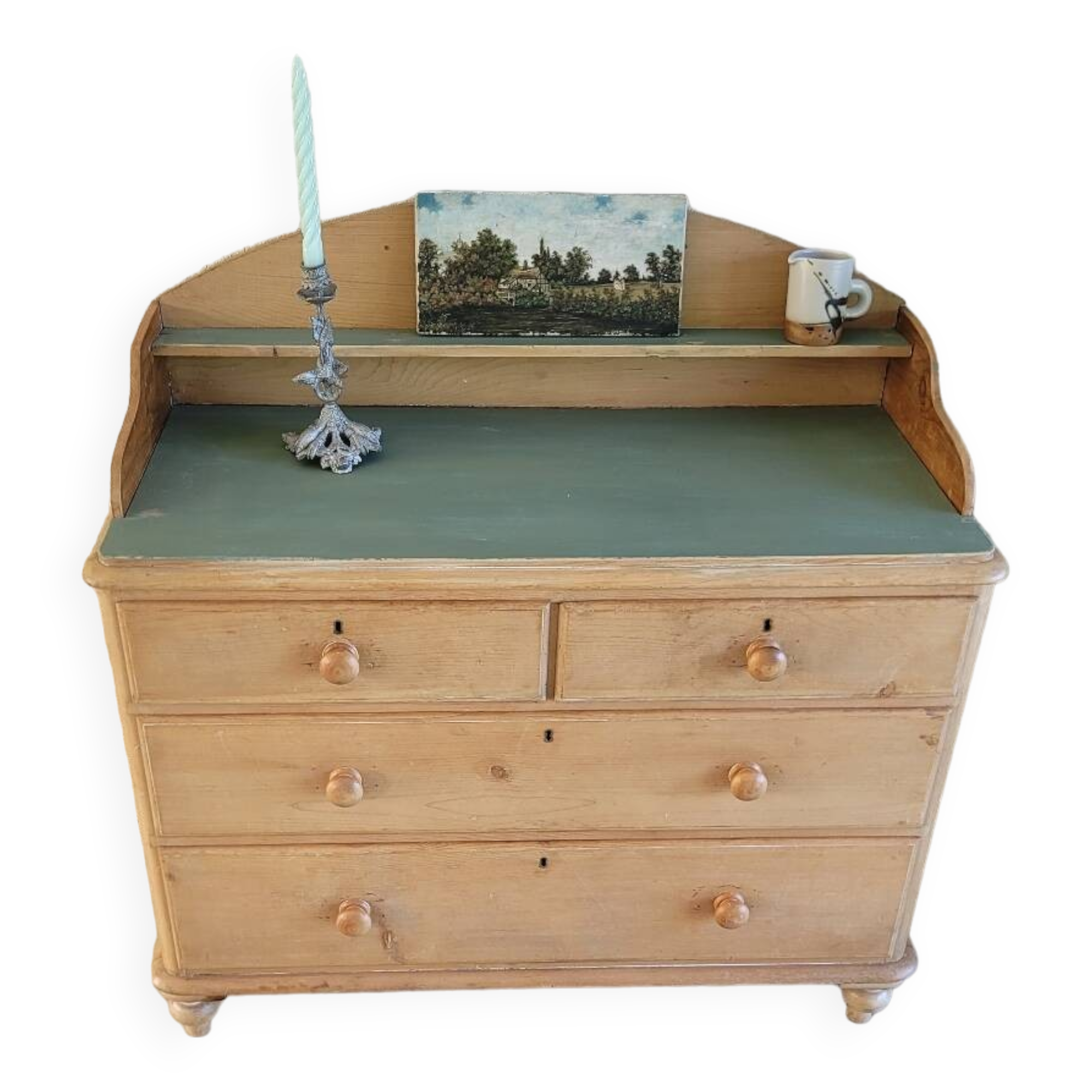 Old Pichpin chest of drawers