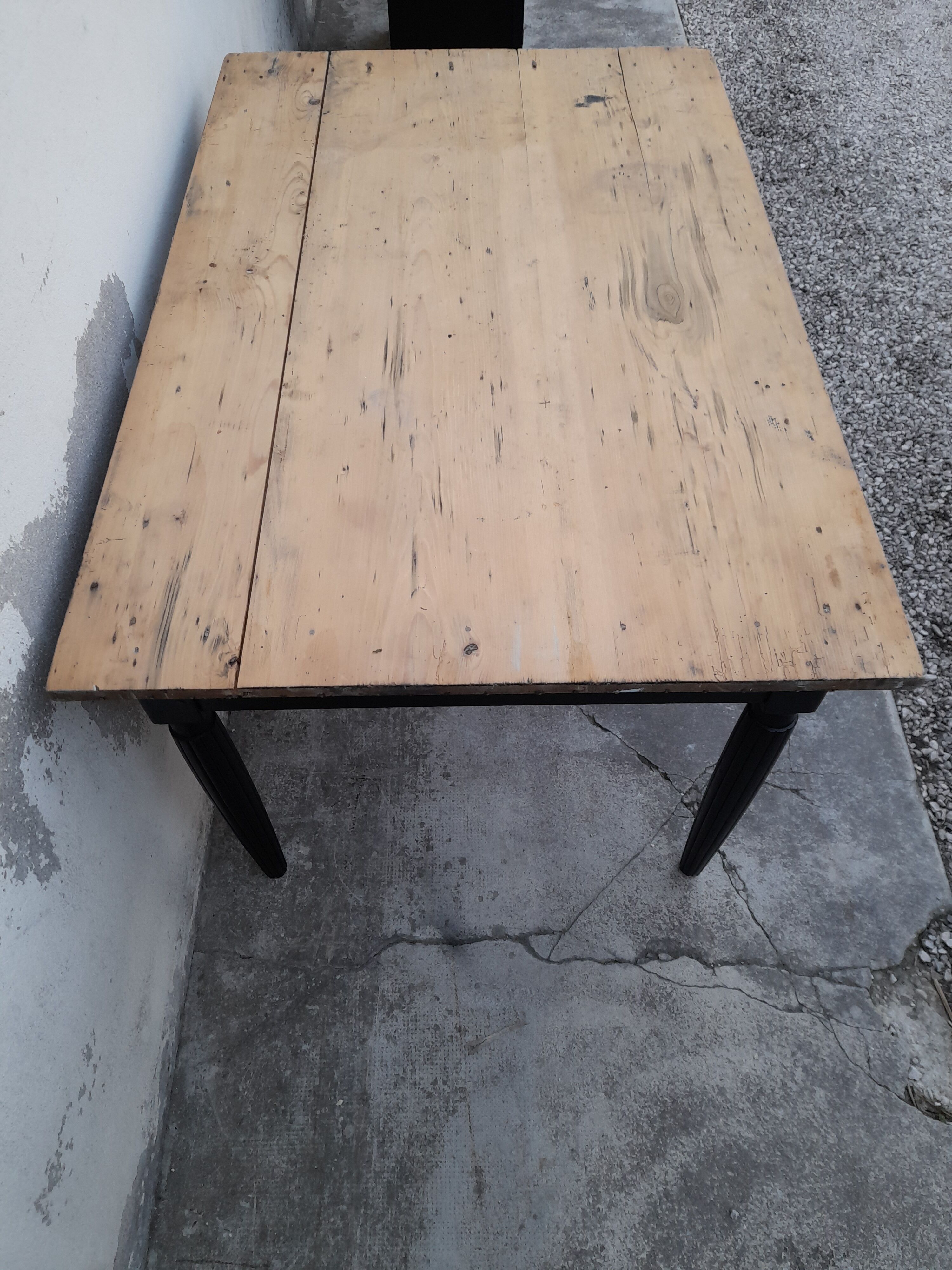 Table de ferme ancienne patiné noir -1m30