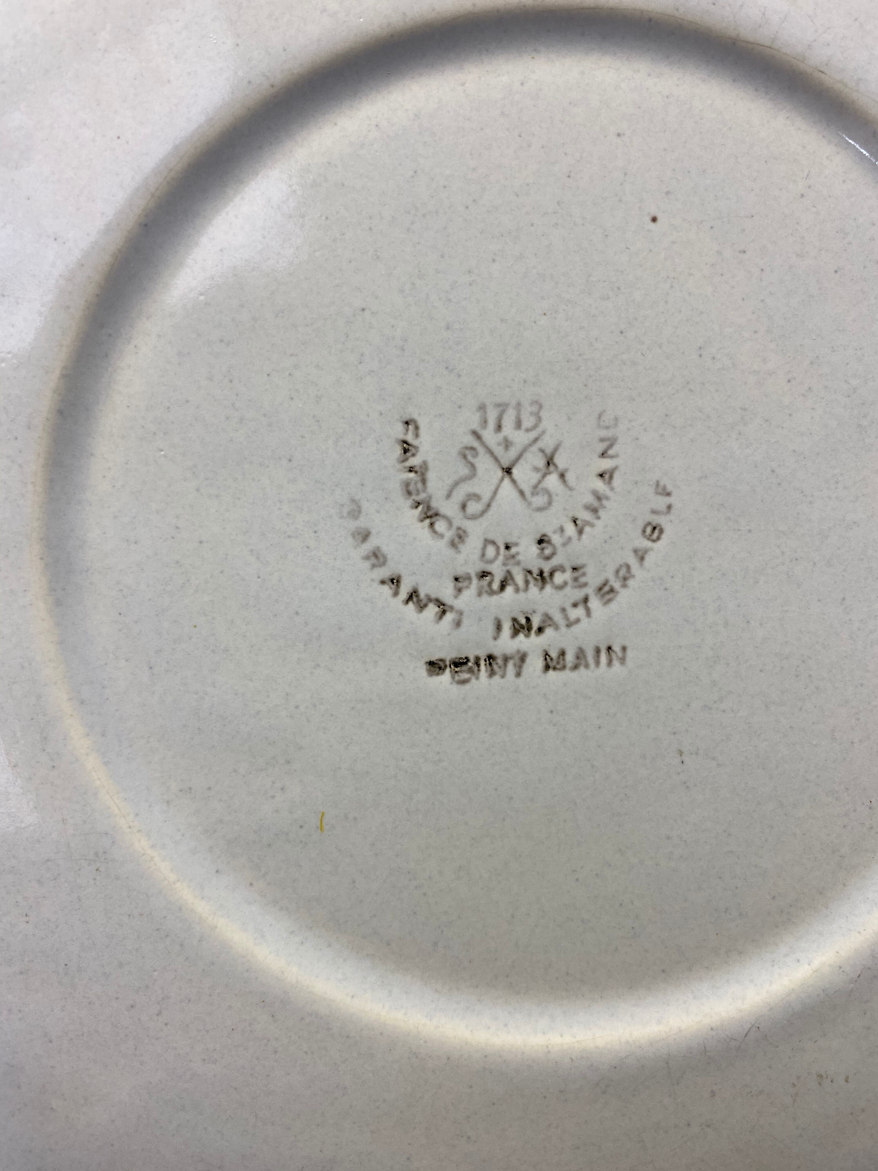 Set of 12 enamelled sandstone plates Saint Amand