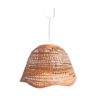 Wicker suspension
