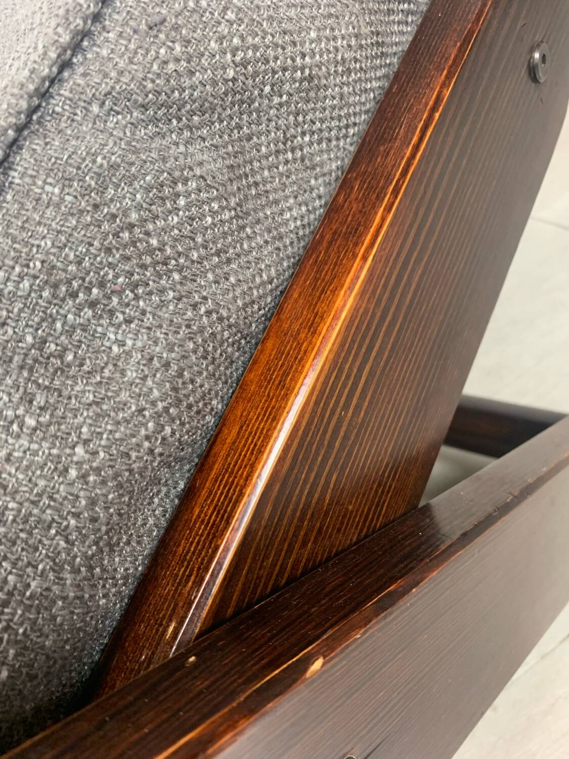 Pair of folding armchairs