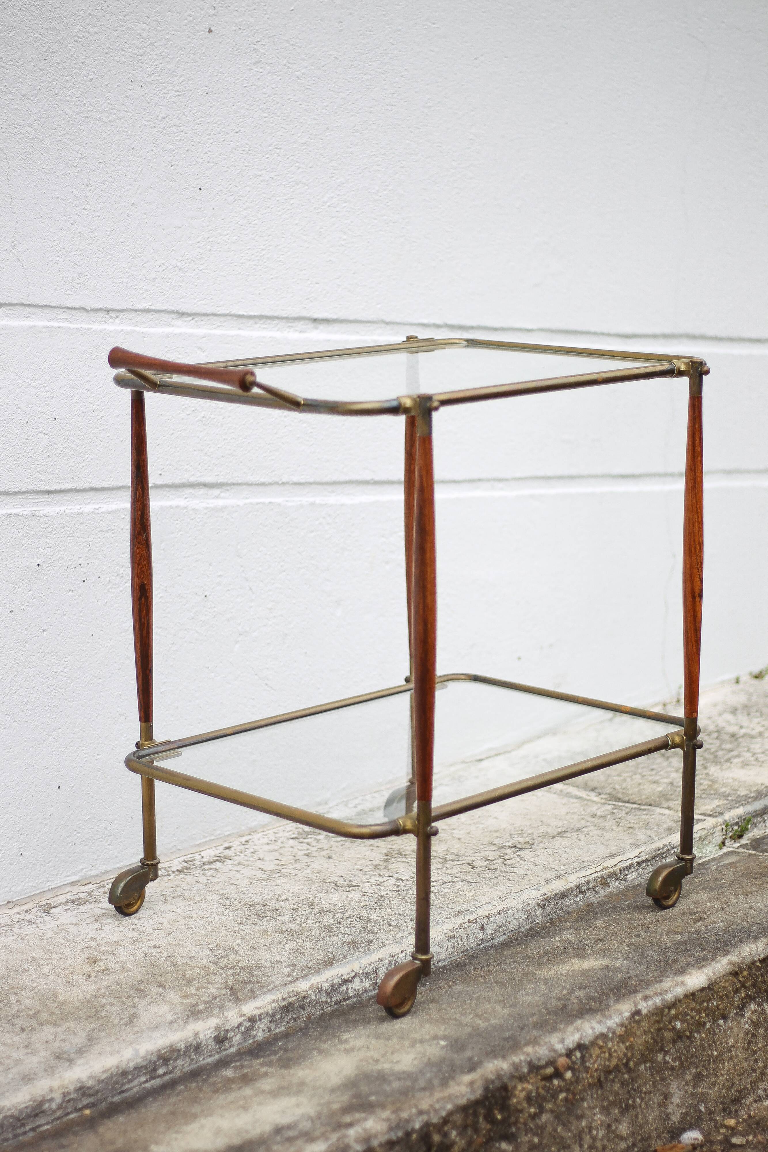 Wood and brass rolling dessert trolley, bar cart, server, trolley, 1950 Cesare Lacca for Arredoluce.