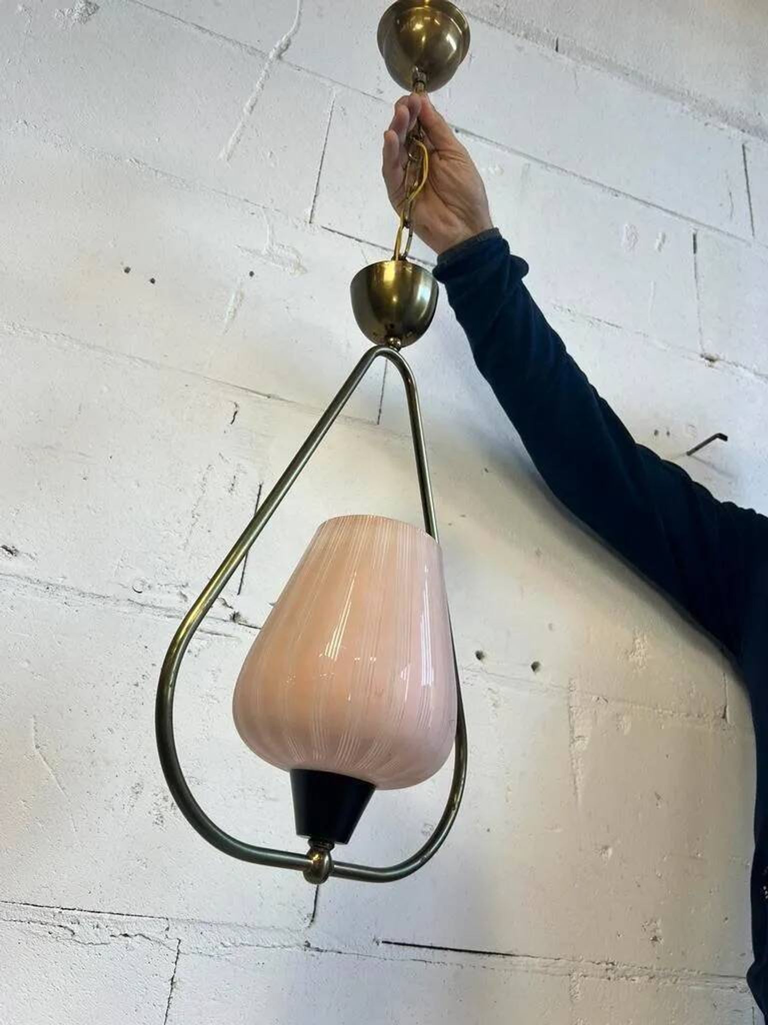 Vintage pendant lamp from the 50s brass & salmon pink opaline