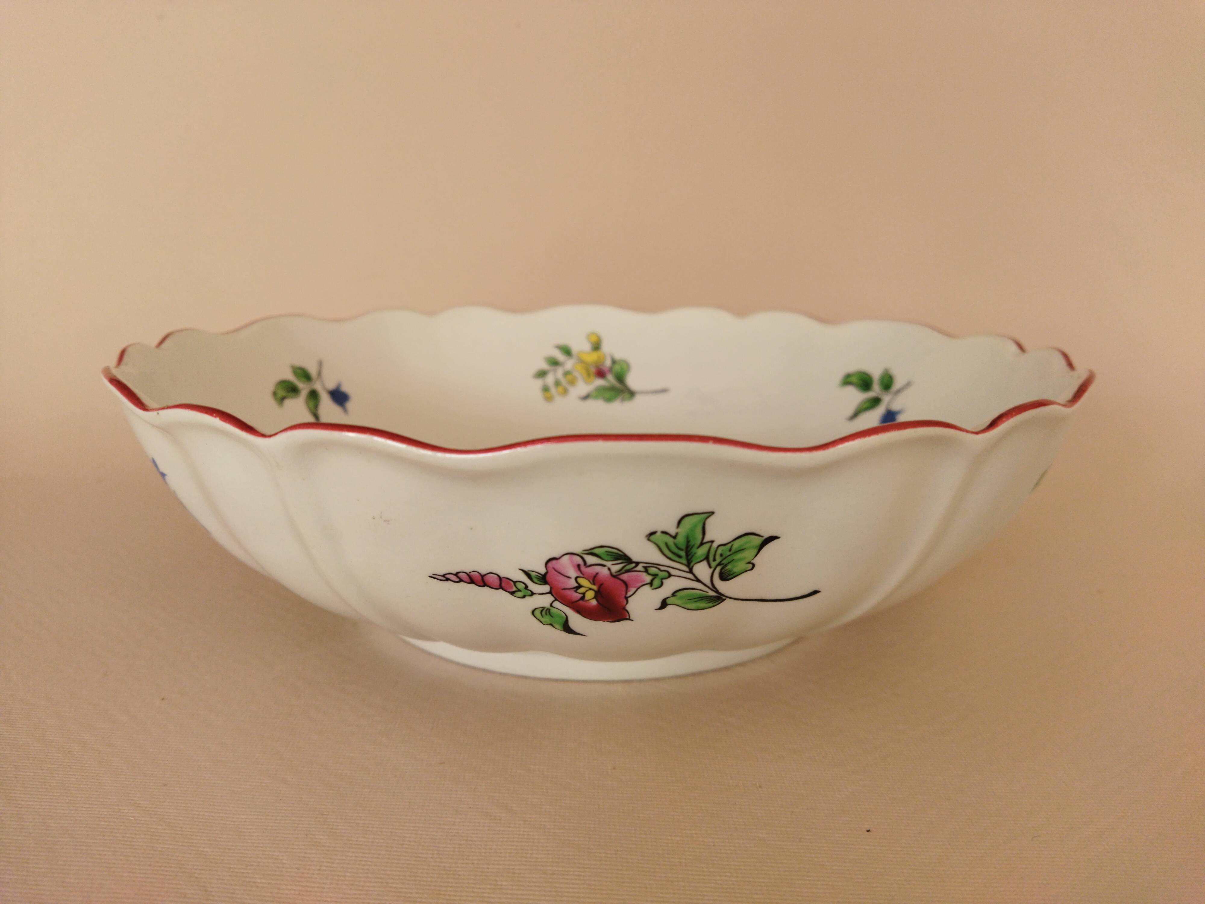 "Fine Street Lamp" salad bowl KG Lunéville