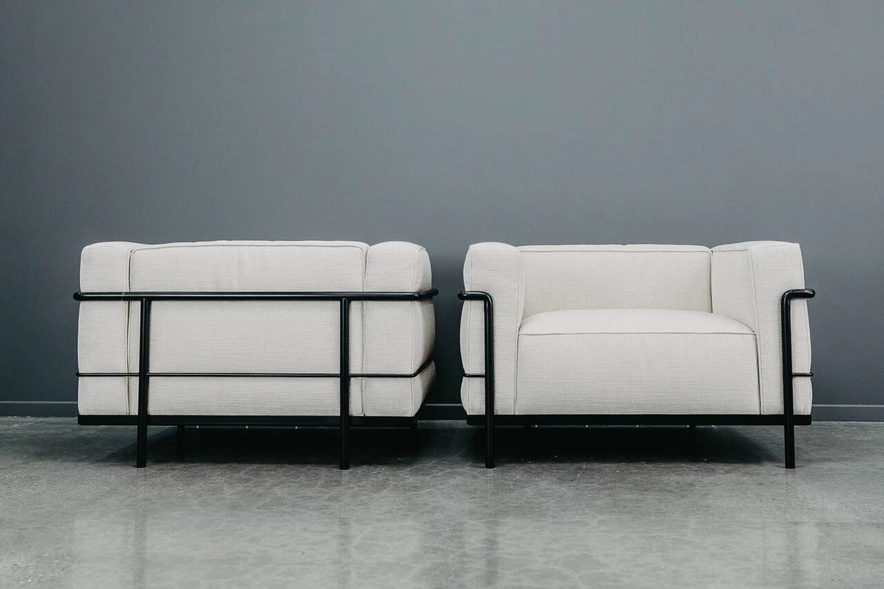 Cassina Corbusier LC3 armchair