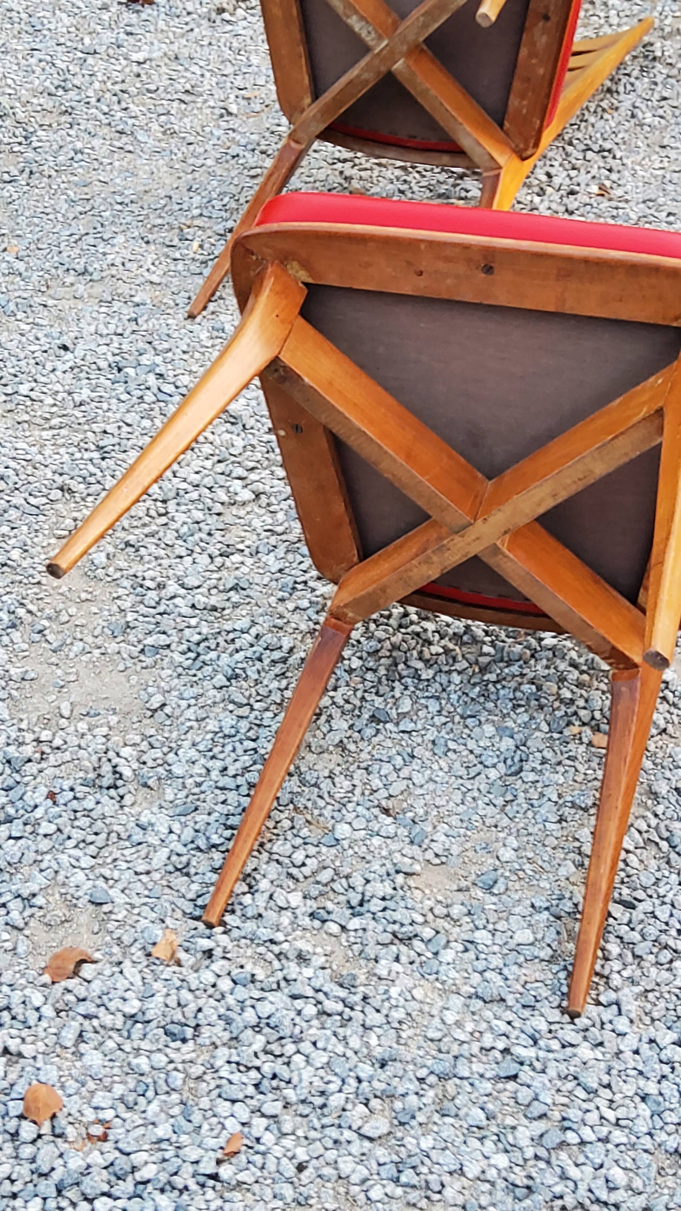 Set of 6 vintage Scandinavian style chairs from the 50s