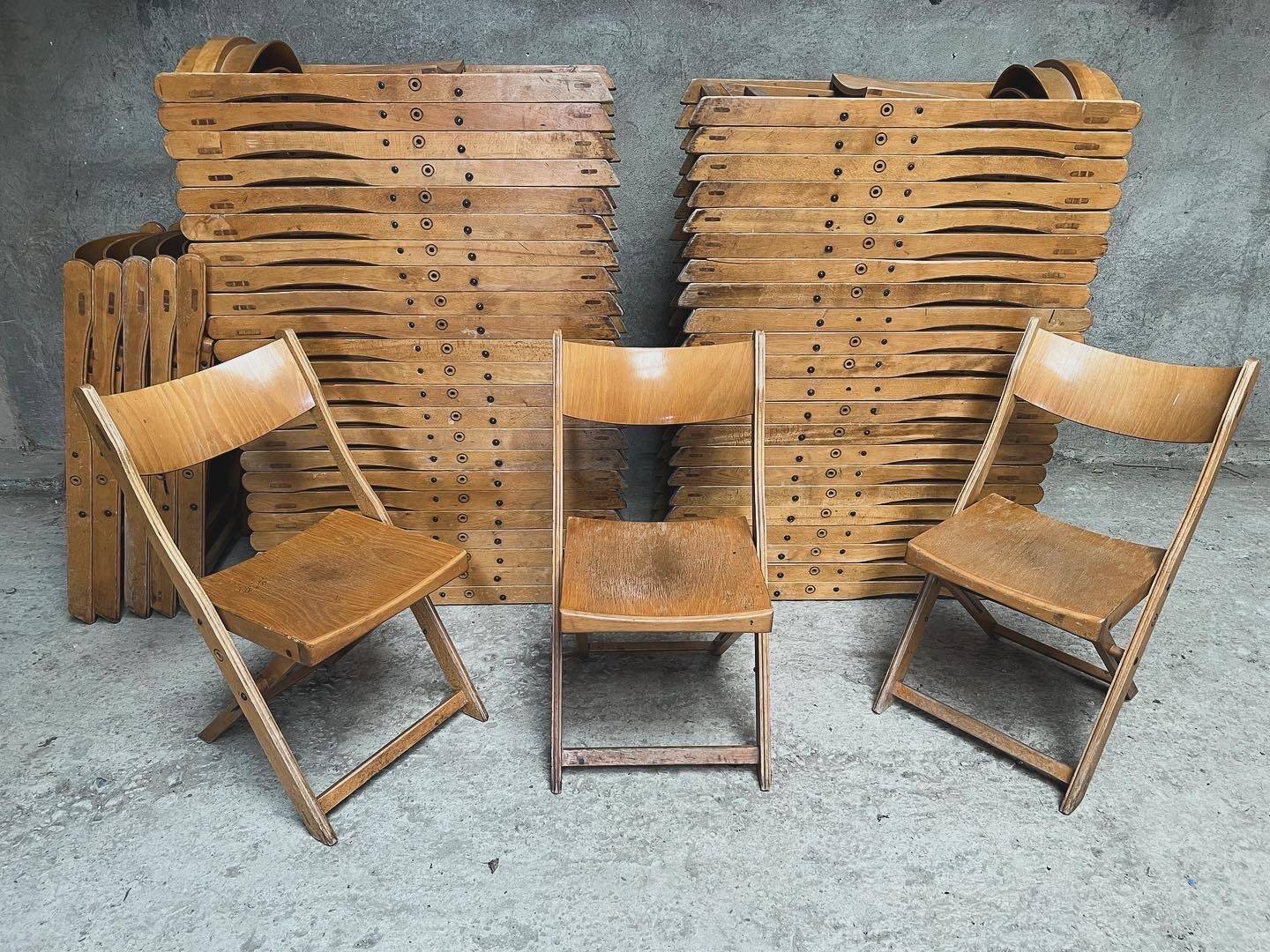Set of 50 vintage 1950 bistro chairs foldable and stackable