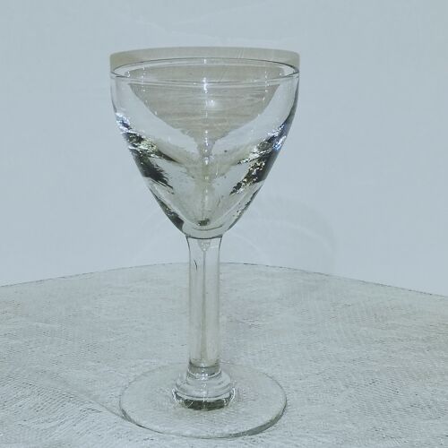 5 glasses of bistro for aperitif or digestive