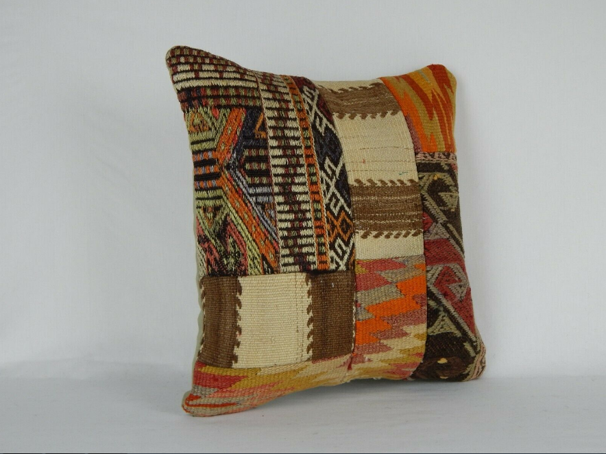 Vintage turkish kilim pillow (40 x 40 cm)