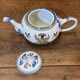 Tea and coffee service in Gien earthenware from the late 19th century with Renaissance decoration.