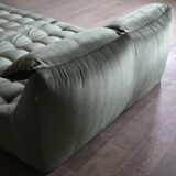 Le bambole bed in green velvet By Mario Bellini for B&B Italia, 1970s