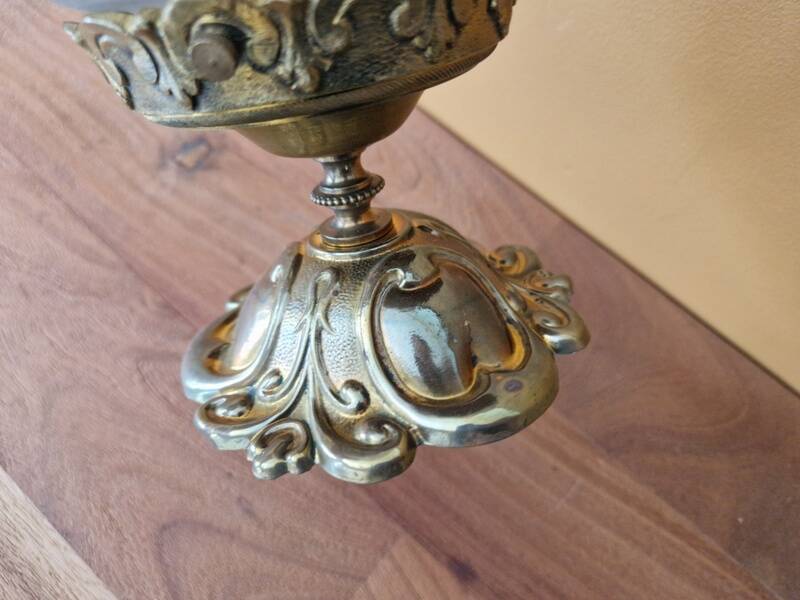 Gold metal ceiling light - Cut and satin glass globe - Louis XV style