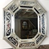 Venetian mirror to parecloses of the 1930s Murano glass 52 x 43 cm
