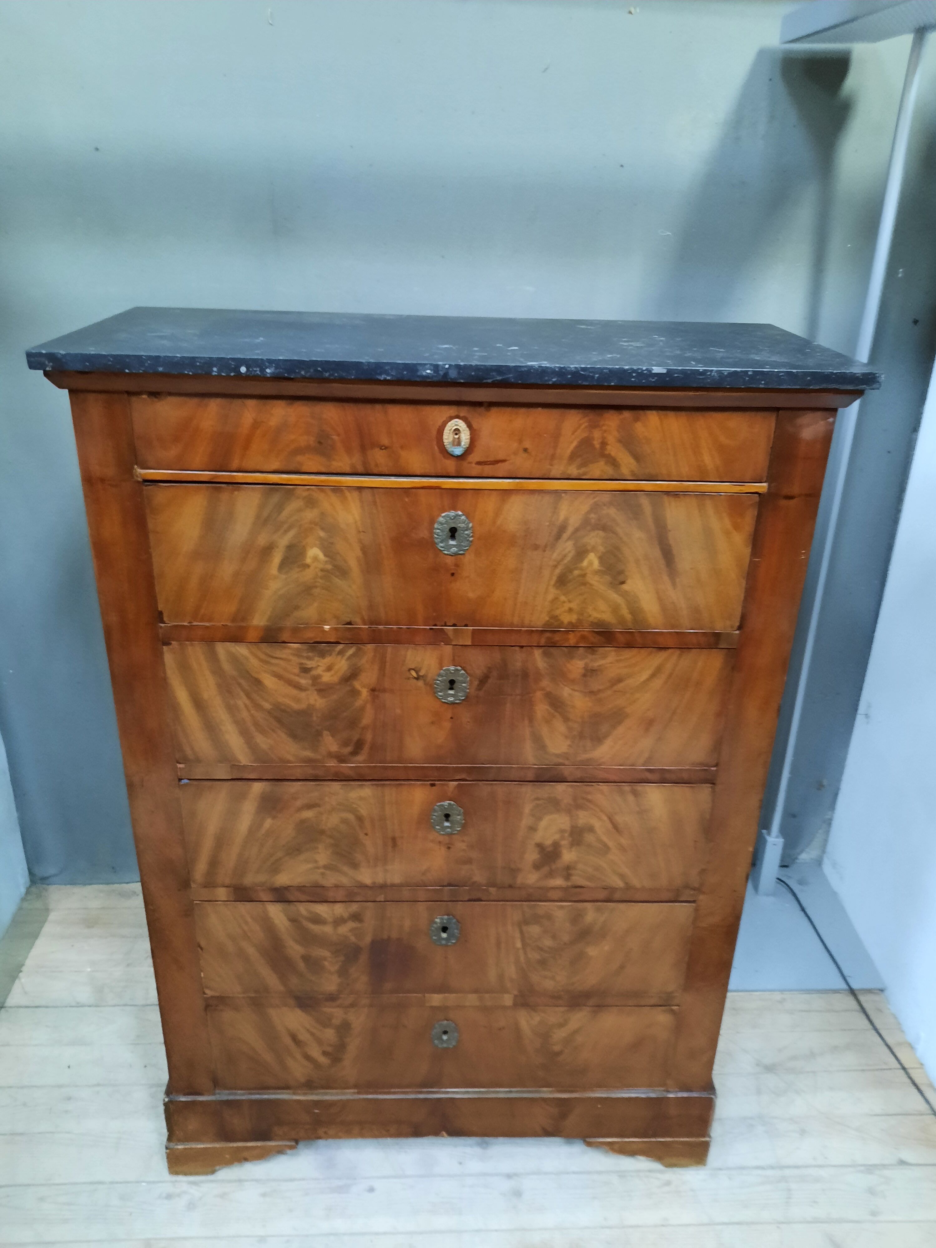 Nineteenth century semainier