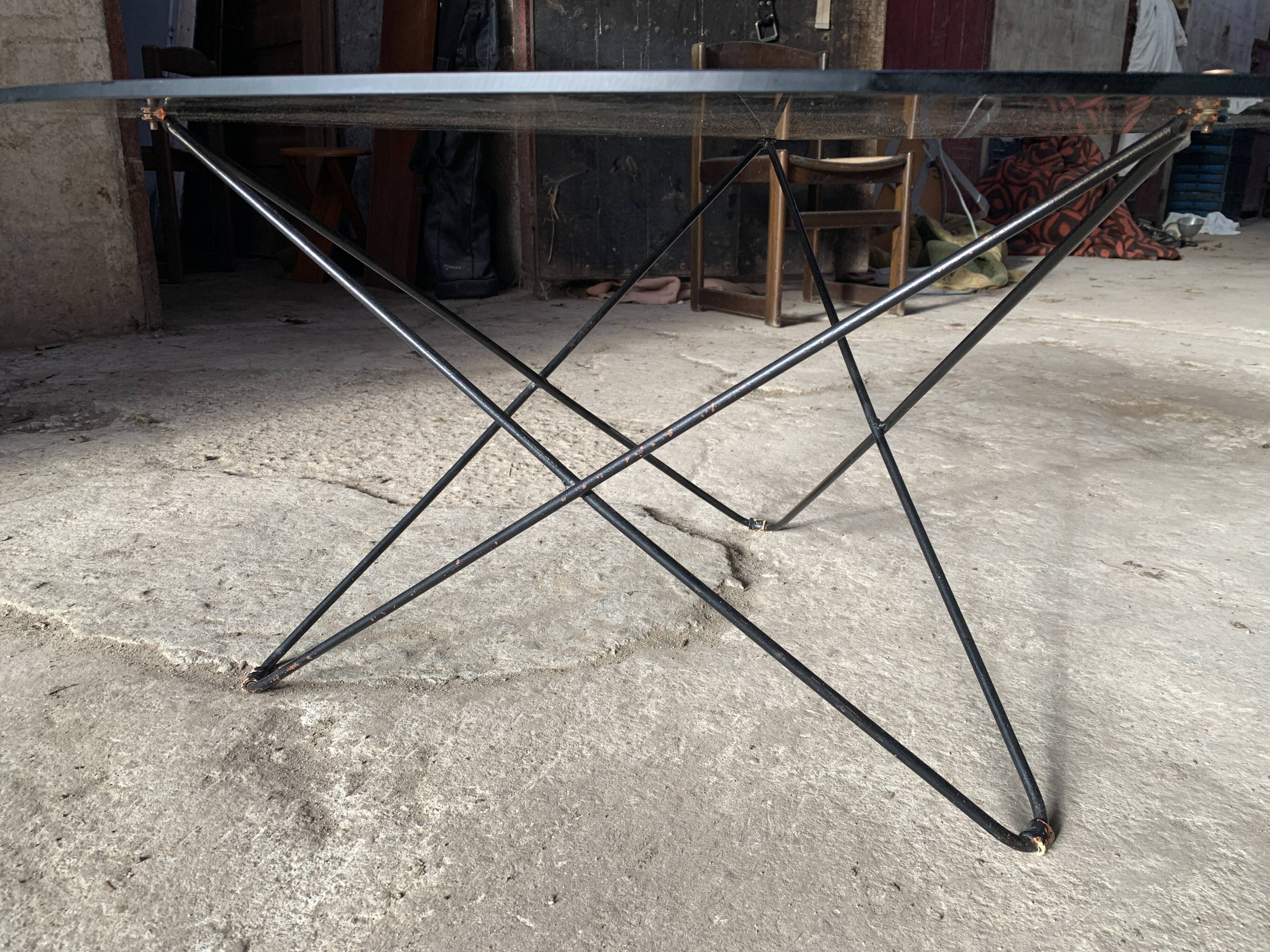 Florent Lasbleiz's coffee table for Airborne