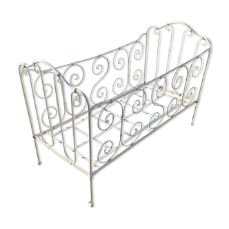 Iron bed