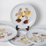 Flat plates in varnished stoneware iris pattern