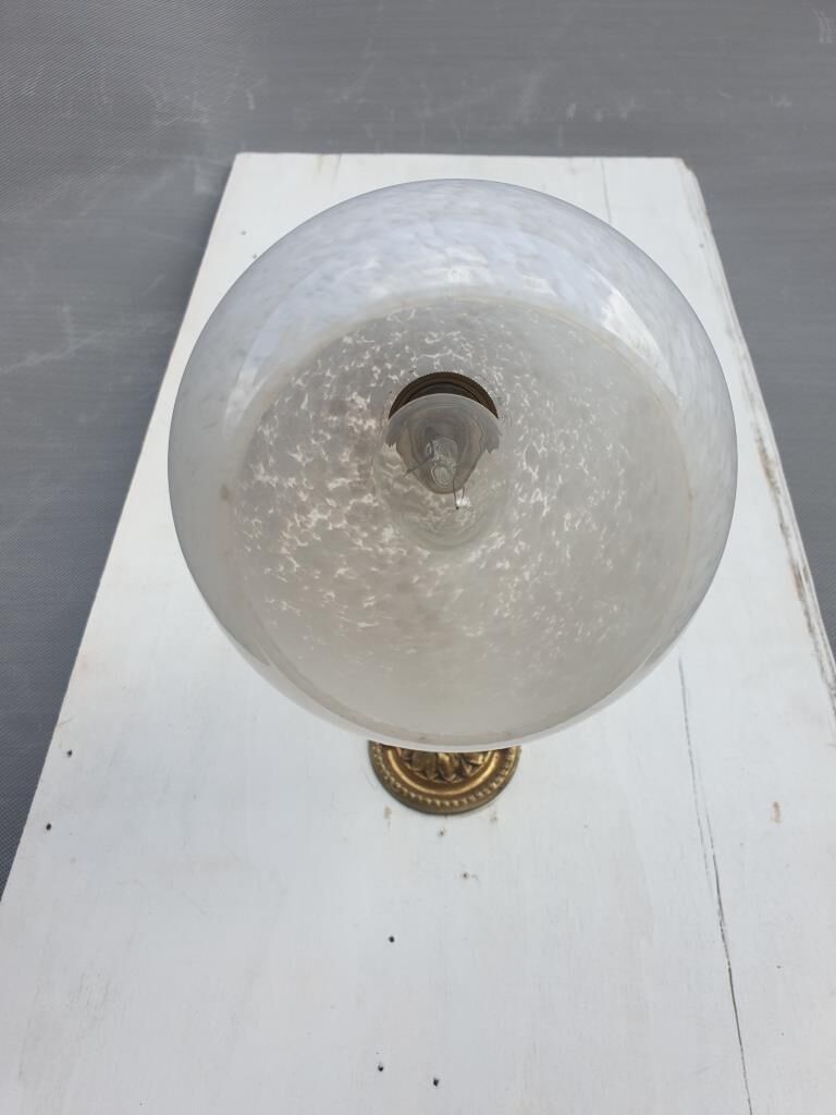 Brass wall lamp and cloudy glass Clichy art deco