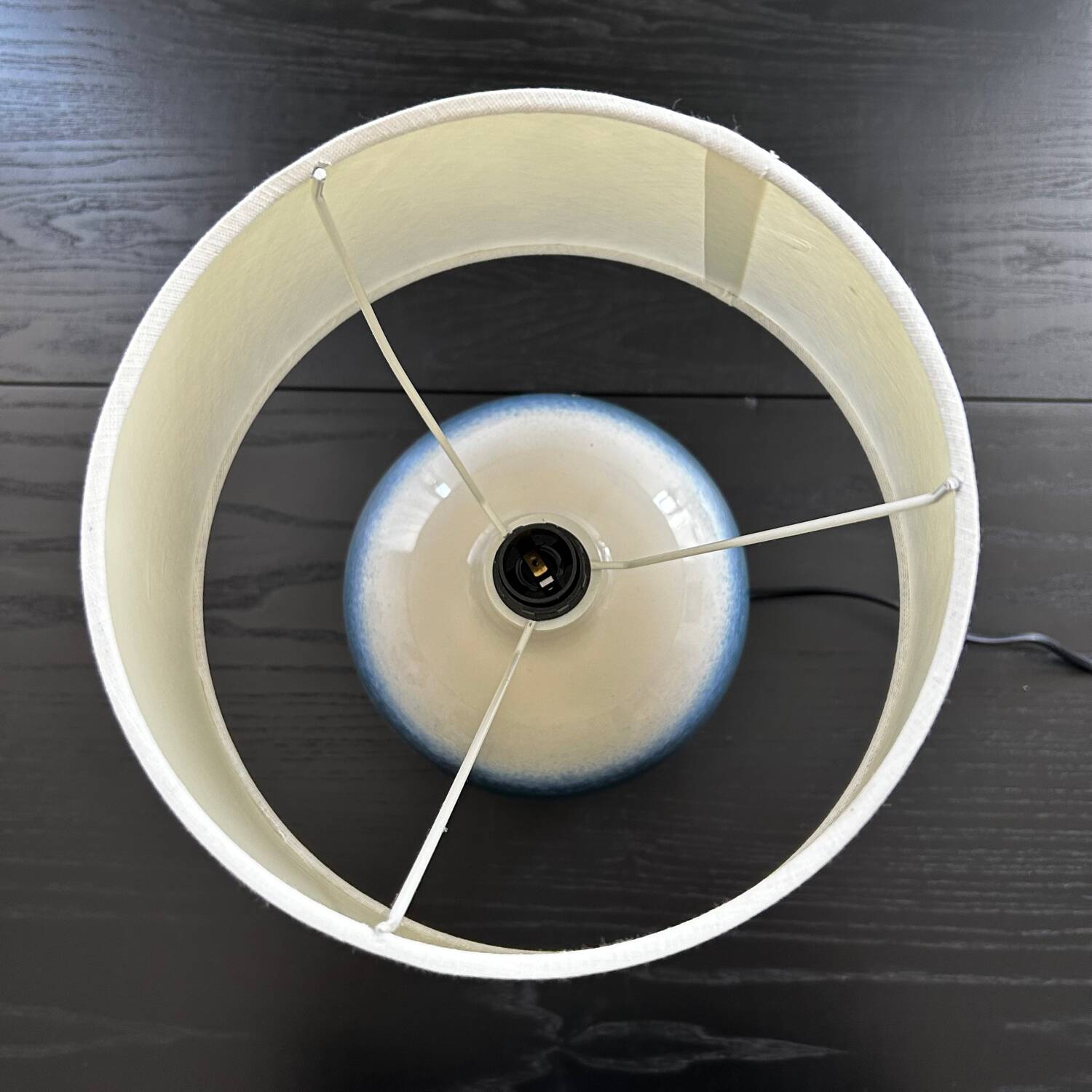 Blue ceramic ball lamp