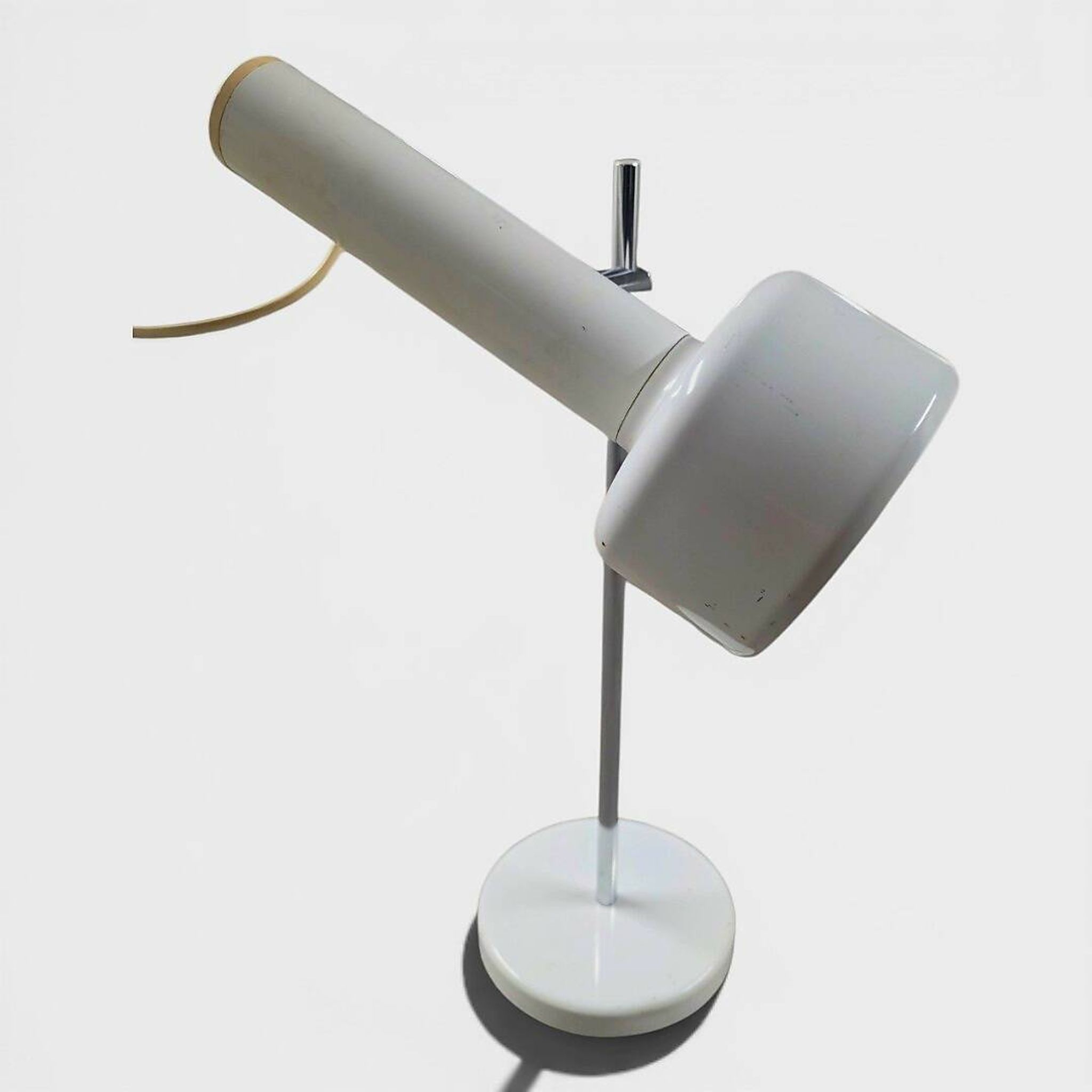 Lampe de bureau vintage "Trompette" - Design Suisse - Circa 1970