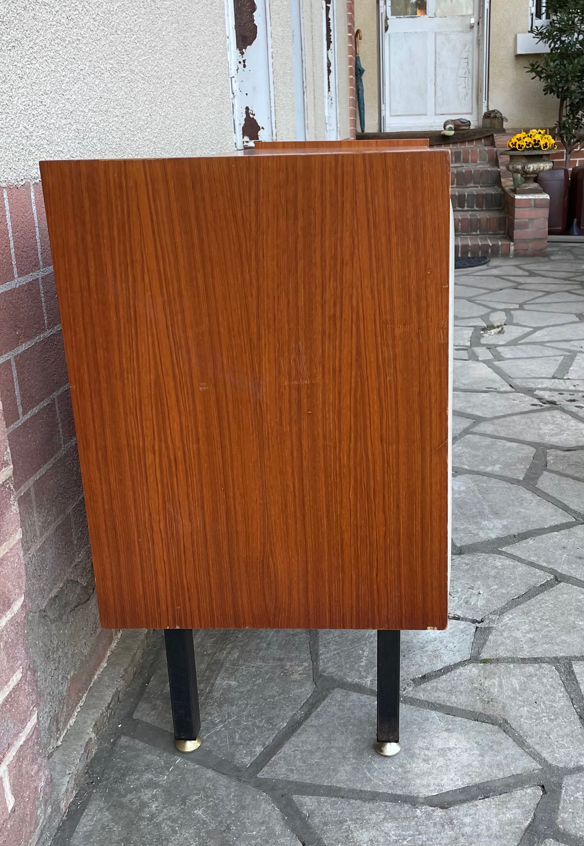 Sideboard brand Regy