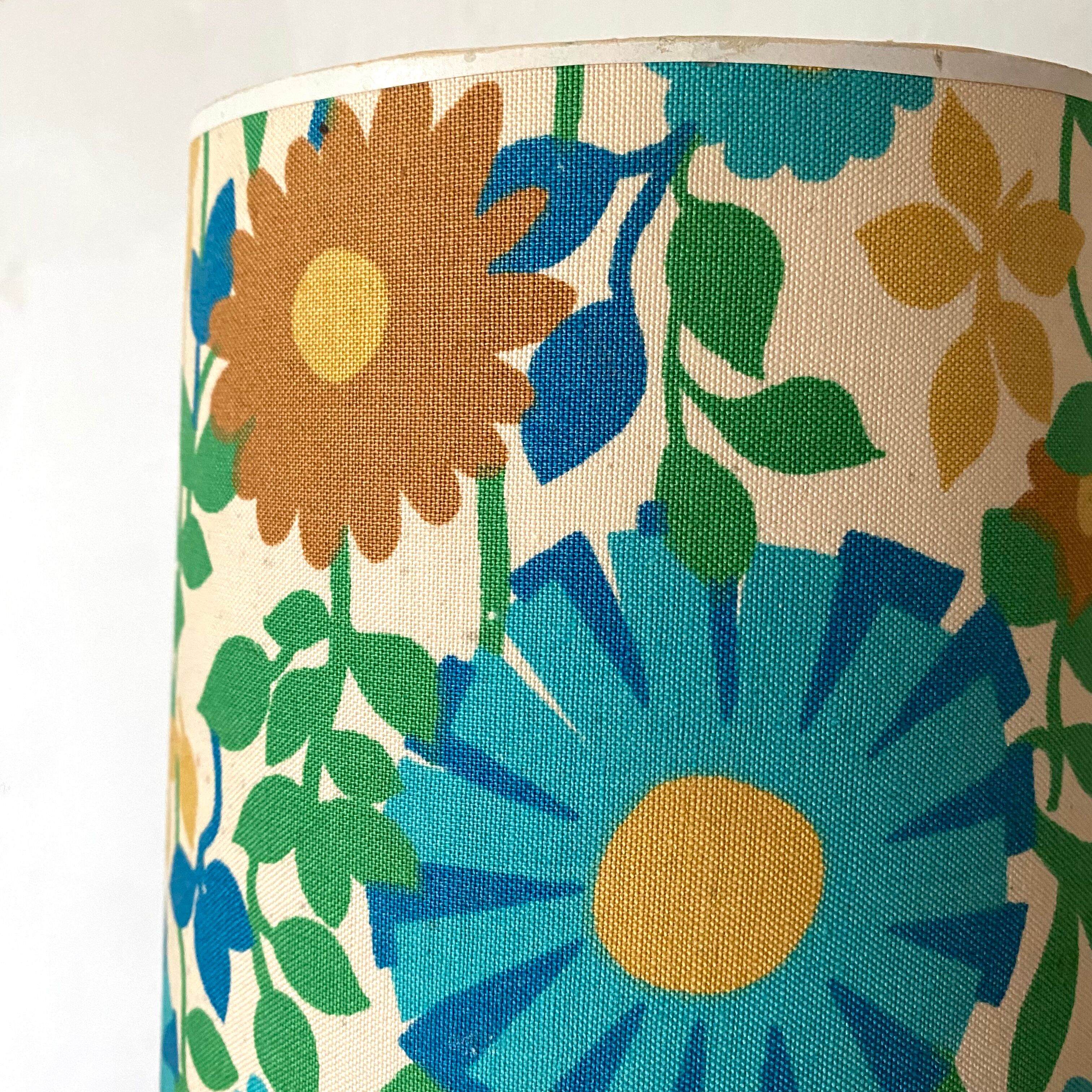 Vintage lamp flowers 70s