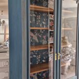Fully removable display bookcase