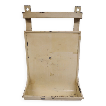 Enameled utensil holder