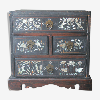 Cabinet chinois nacre