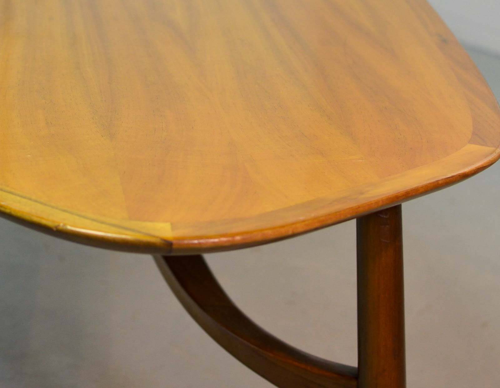 Table basse en forme de rein laquée de forme libre Svante Skogh, Suède, années 1960