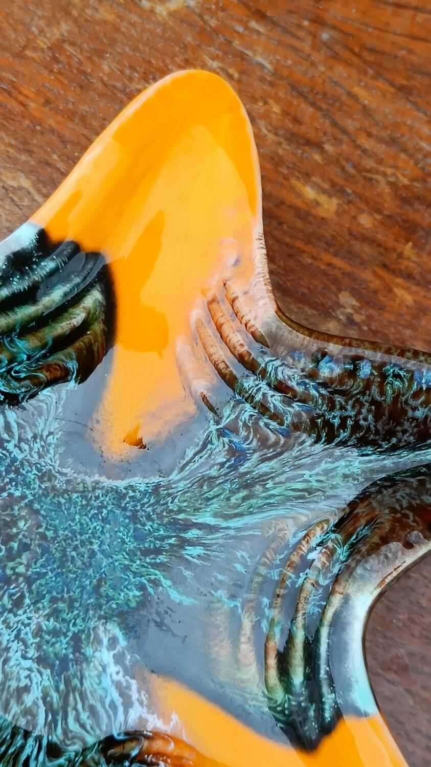 Vallauris style dishes